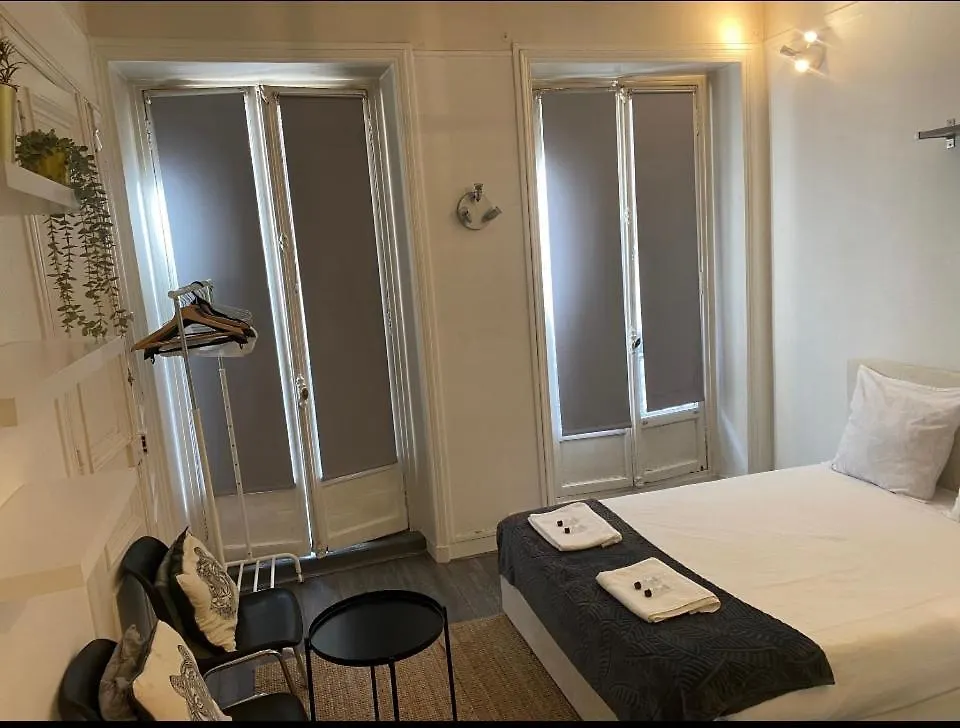 Apartmán Studio - Musee Grevin - Opera - Musee Du Louvre - 2 Pers Paříž 0*,  Francie